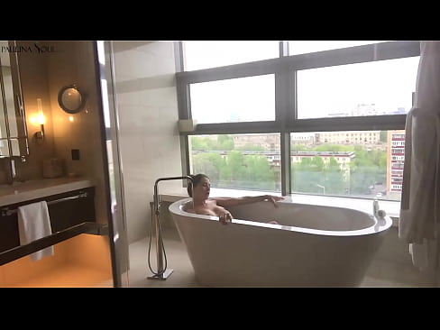 ❤️ Enorme babe die hartstochtelijk haar poesje aftrekt in de badkamer ❤ Fucking video at us nl.kiss-x-max.ru