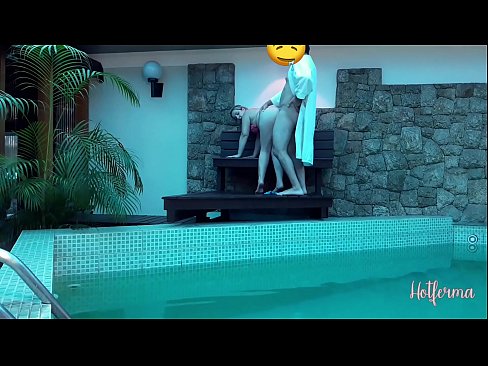 ❤️ Baas nodigt meid uit naar het zwembad, maar kon een hete niet weerstaan ❤ Fucking video at us nl.kiss-x-max.ru