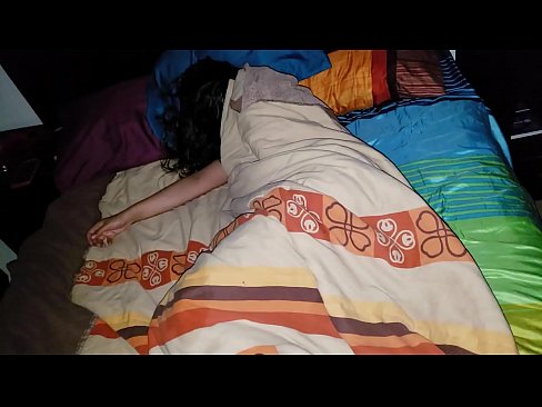 ❤️ Stiefzoon die zijn jonge stiefmoeder berispt terwijl ze slaapt. ❤ Fucking video at us nl.kiss-x-max.ru